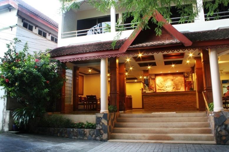 巴恩普拉菩提酒店 Patong 外观 照片
